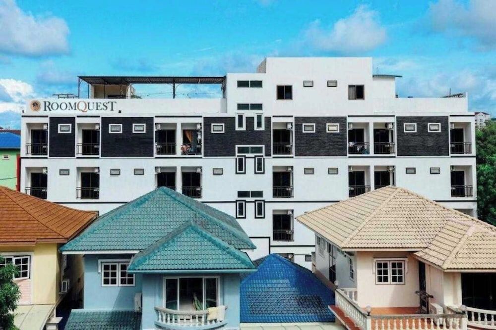 RQ Phuket Patong Beach by Collection O