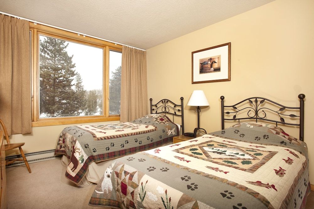 Evergreen Condominiums by Vail Resorts 2