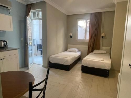 Two Seas Hotel 2