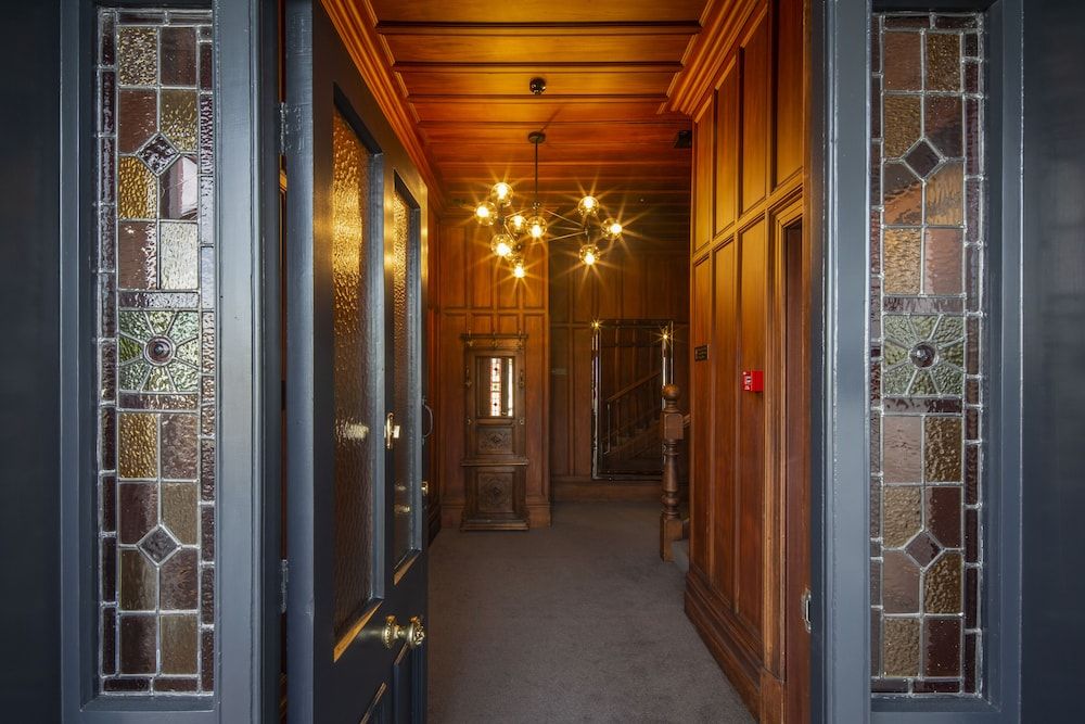 The Vicarage Geraldine 2