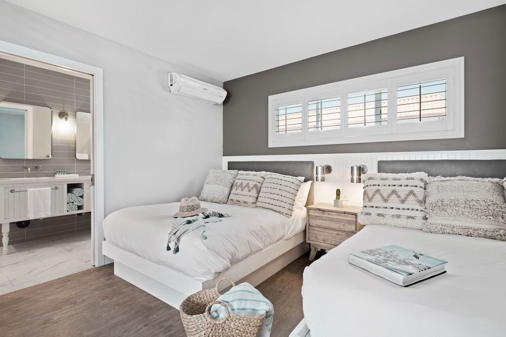 Sea Sprite Beach Club 3