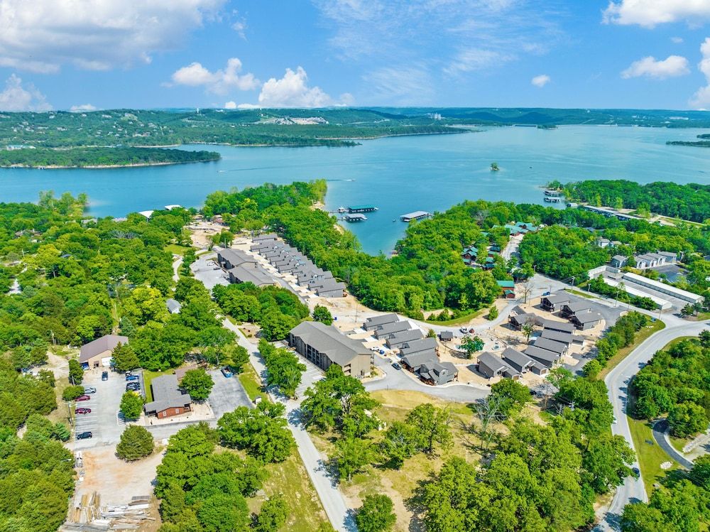 Table Rock Resorts at Indian Point 3 estrellas en Branson