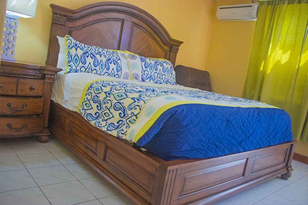 Sword Fish Beach Suite at Turtle Towers 3