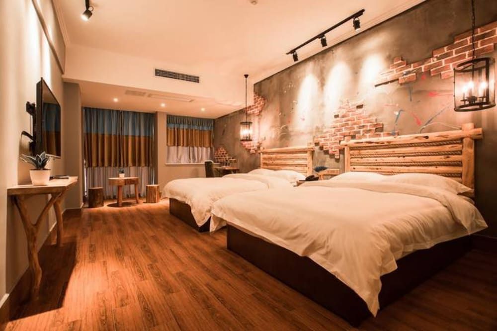 Zhangjiajie Interval Time Travel Inn 3