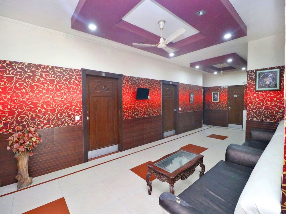 OYO 3509 Hotel Celebration 3