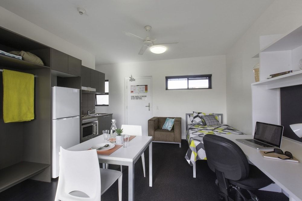 Unsw Village 3