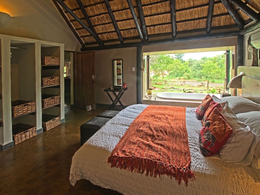 Raptor Retreat Game Lodge 3