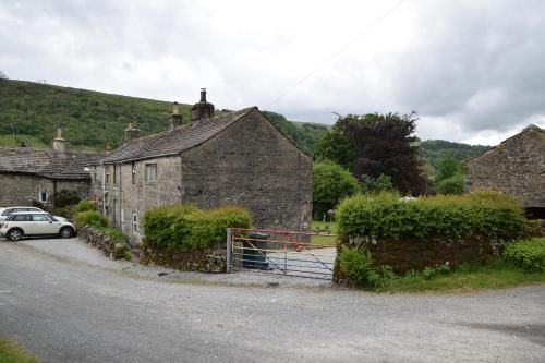 Sweetbriar Cottage Bed & Breakfast and Camping 3