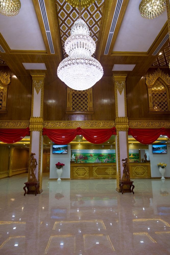 Su Tine San Royal Palace Hotel 3