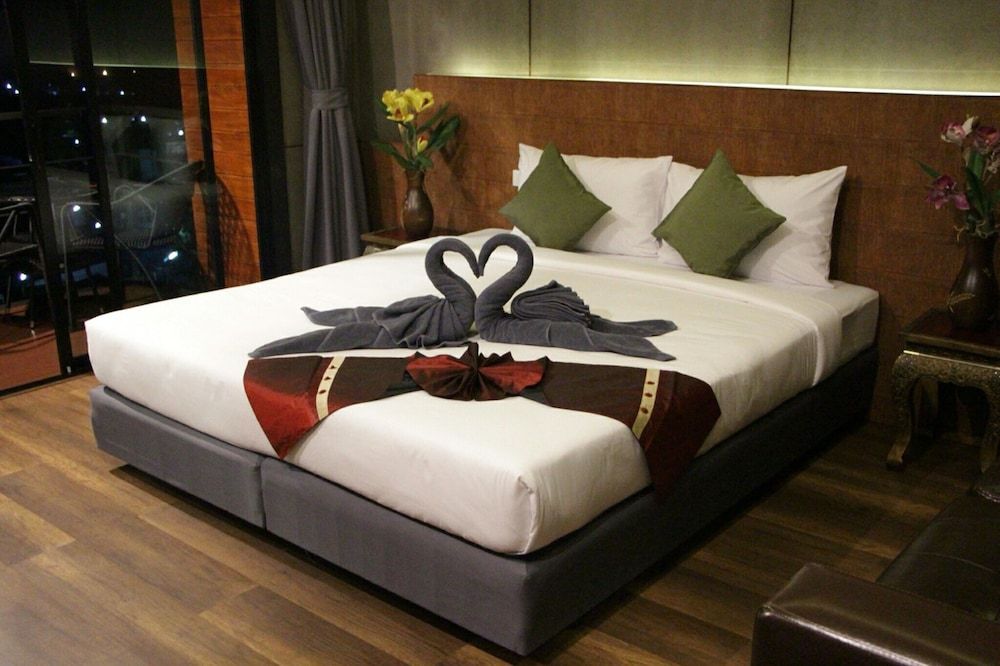 Blue Mountain Phangnga Resort 2