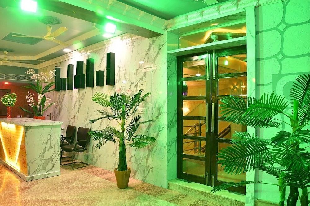 Hotel Ganpati Plaza 2