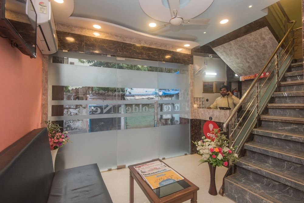 OYO 8678 Hotel Golden Nest 3