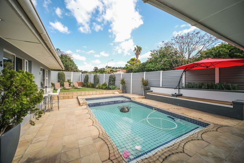 Lido Living -1 estrellas en East London