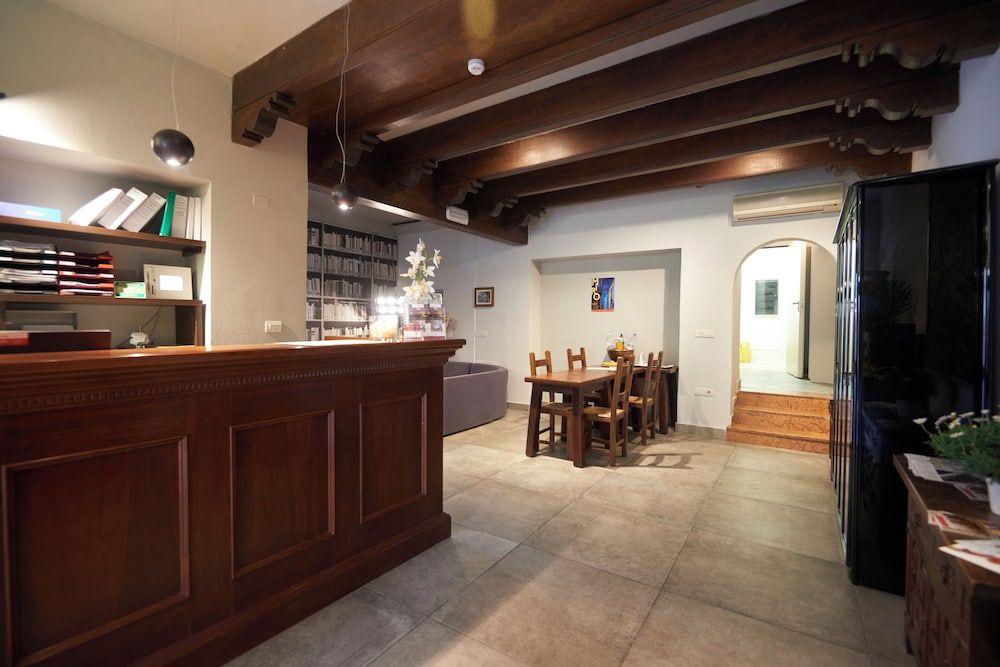 Residenza Accademia 2