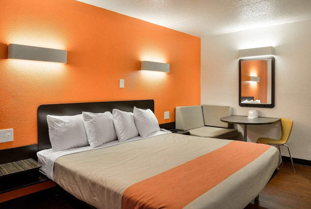 Motel 6 Toledo, OH 2 estrelas em Toledo