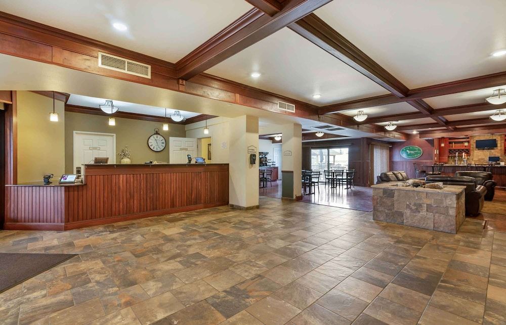 Extended Stay America Suites Minot 3