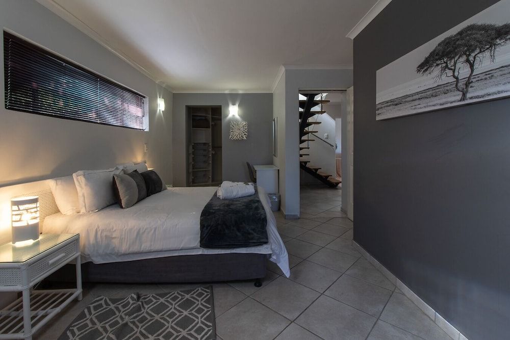 Dockside Guest House 3