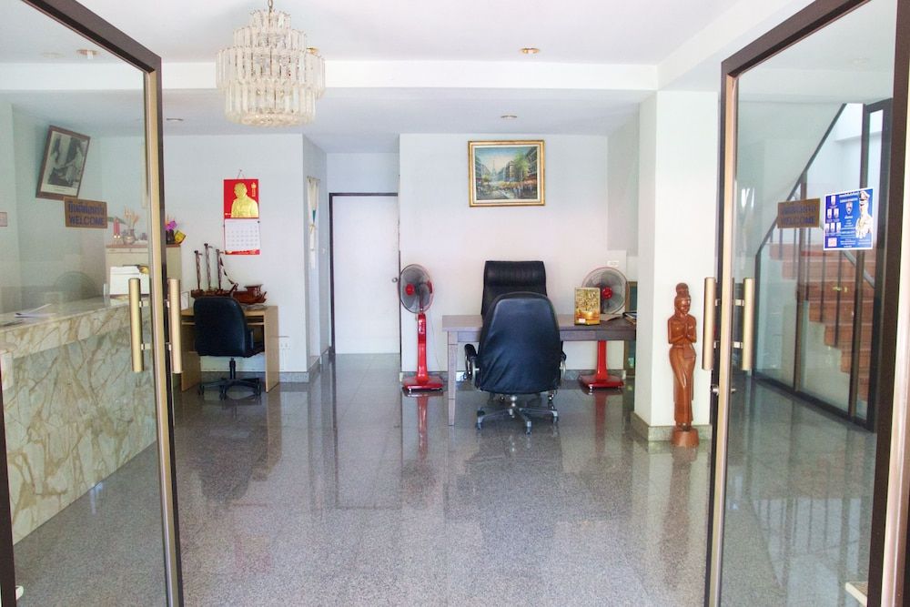 Sichang Shine Khao Resort 2