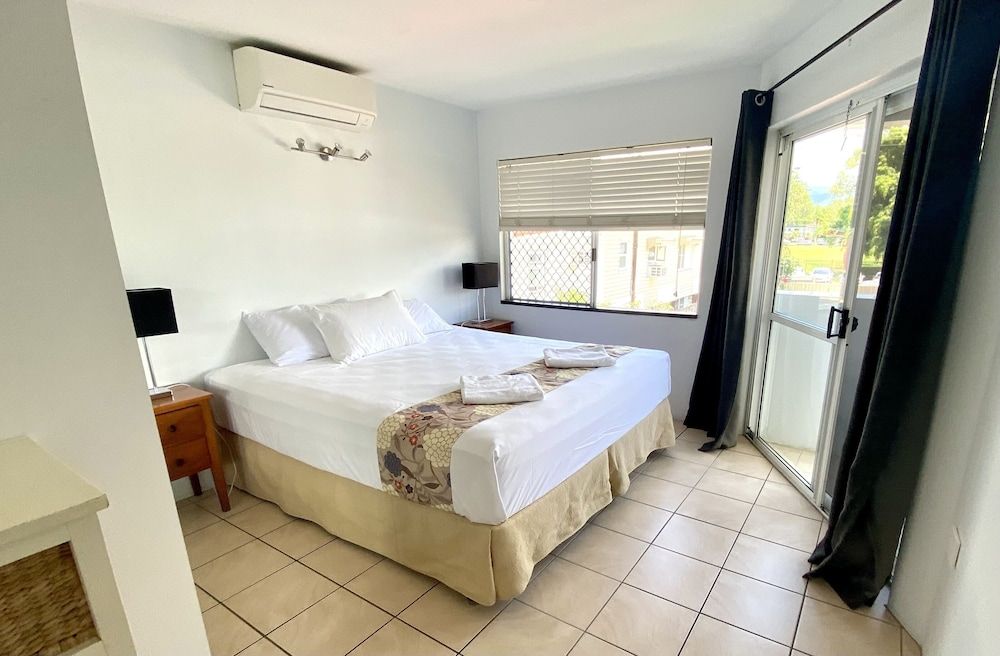 Reef Gateway Apartments 3