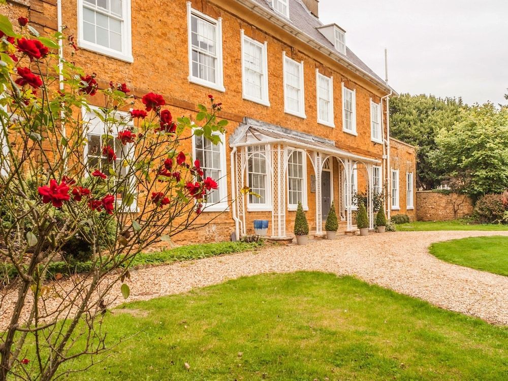 Ecton House -1 estrellas en Northampton