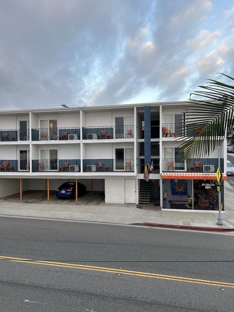 Sea View Inn at the Beach 2
