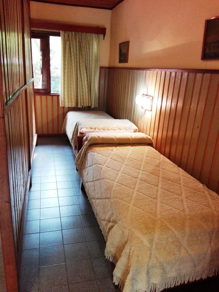 Hosteria La Cabaña 2