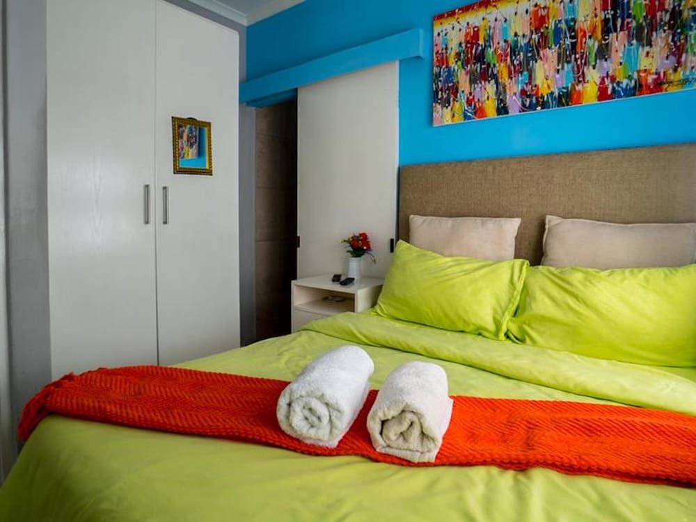 Room in Guest Room - Relaxing Guest House in the Heart of Ndabeni -1 estrellas en Ciudad del Cabo