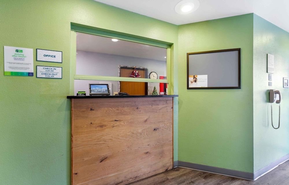 Extended Stay America Select Suites - Phoenix - North 3