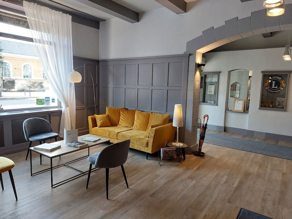 Brit Hotel Roanne - Le Grand Hotel 3