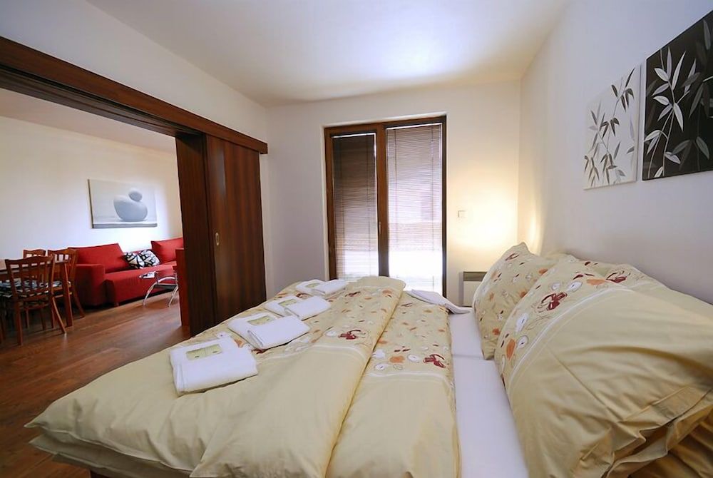 Apartments Ski & Sun 3