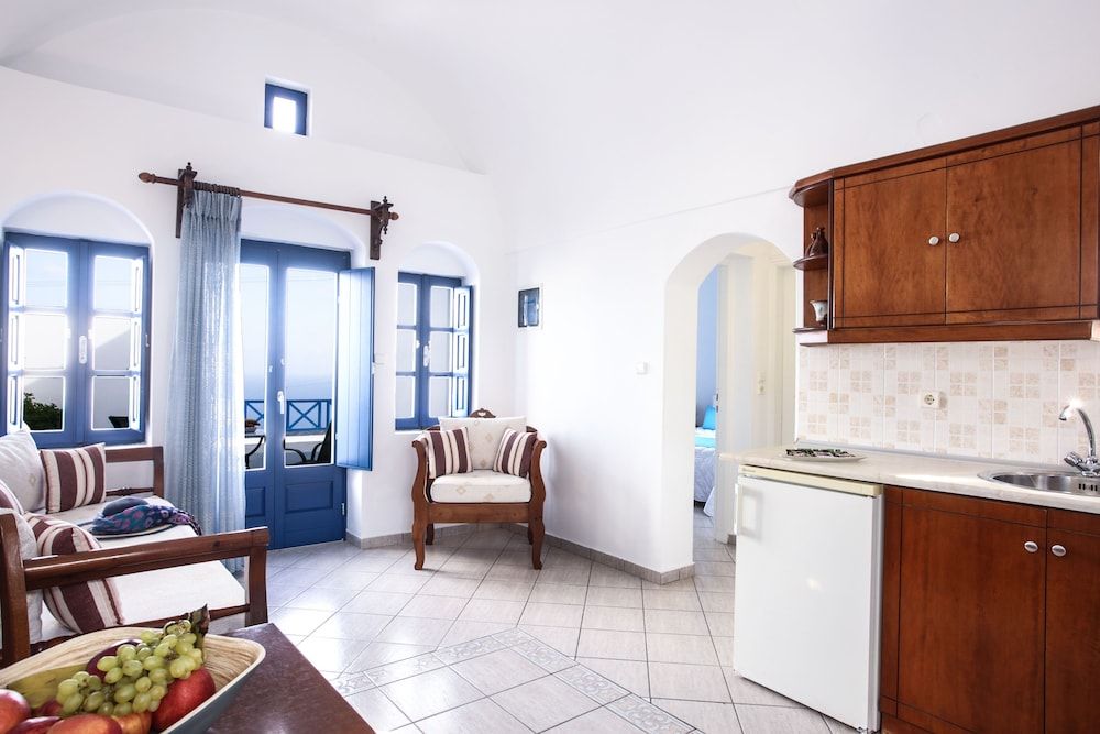 Pergeri Apartments 2