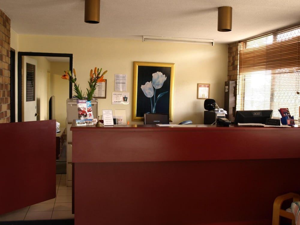 Lancaster Court Motel 2