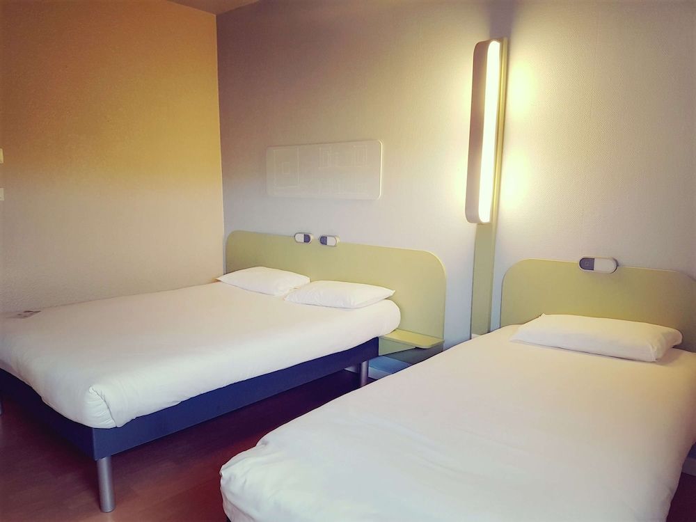 ibis budget Arles Palais des Congrès 3