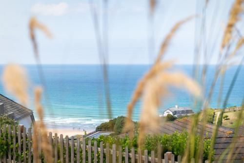 Blue Bay Beach House 3