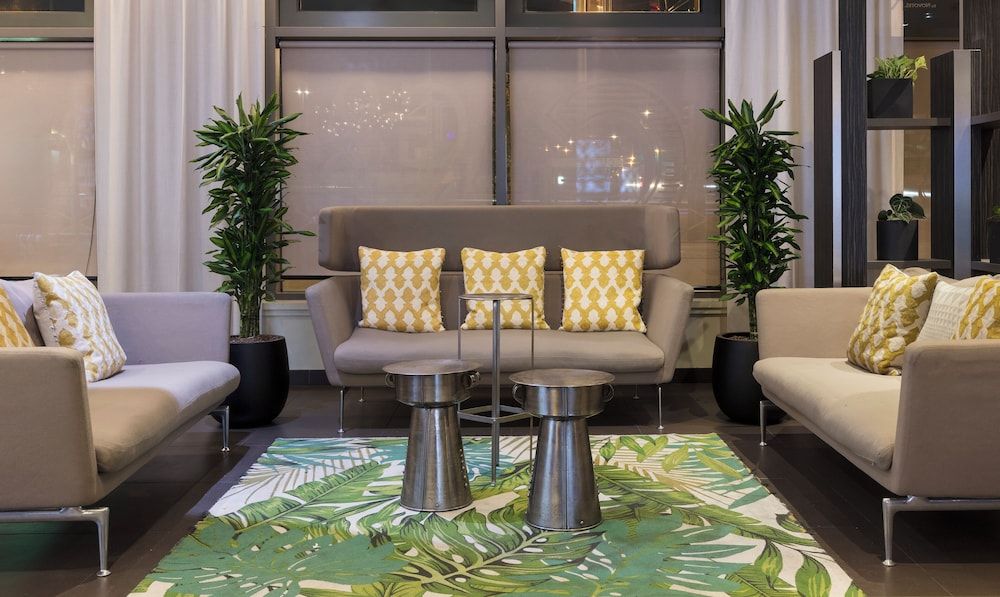 Novotel Paris Saint Denis Stade Basilique 2