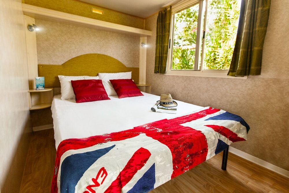 hu Firenze Certosa camping in town 2