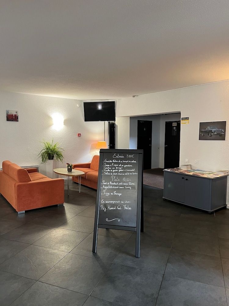 Logis Cottage Hotel Calais 2