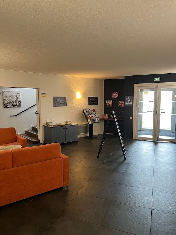 Logis Cottage Hotel Calais 3