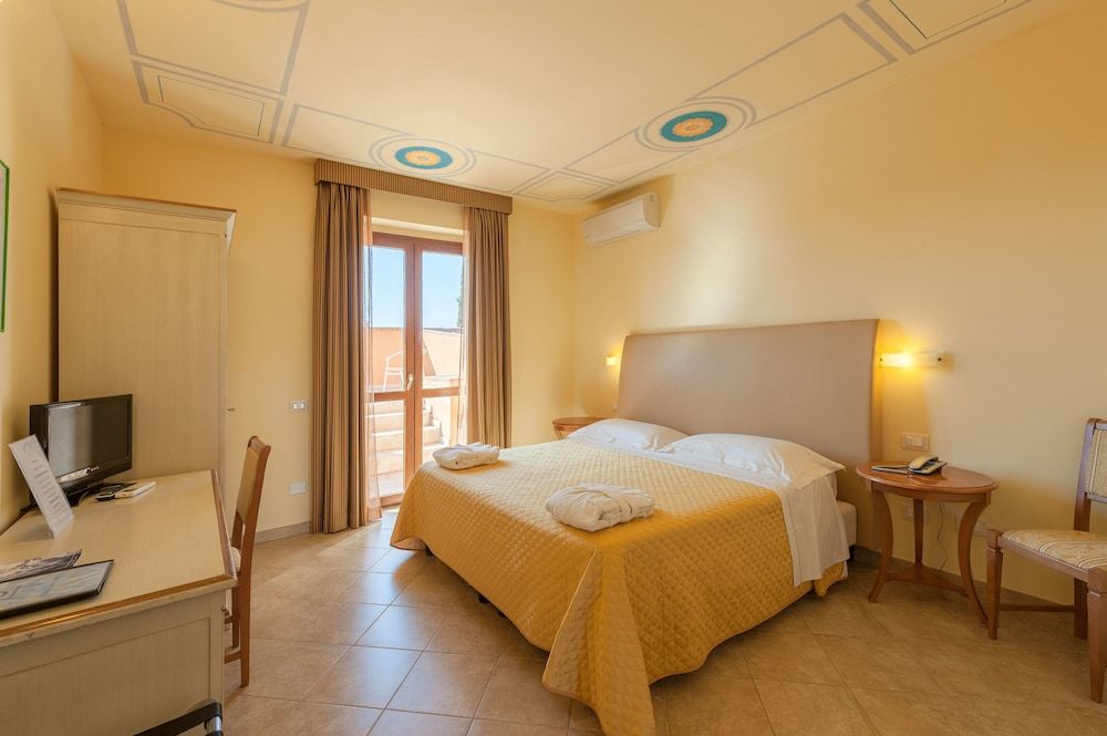 Hotel Saturno Fontepura 3