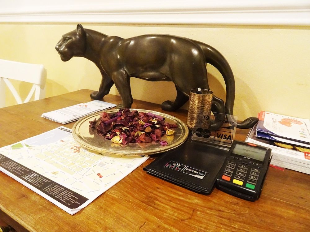 Victoria Hotels Royal Garden 2