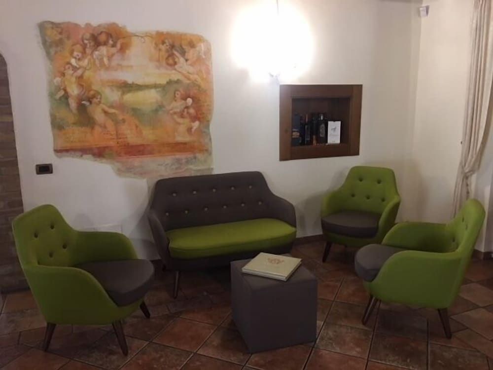 Relais Madonna Di Campagna 3