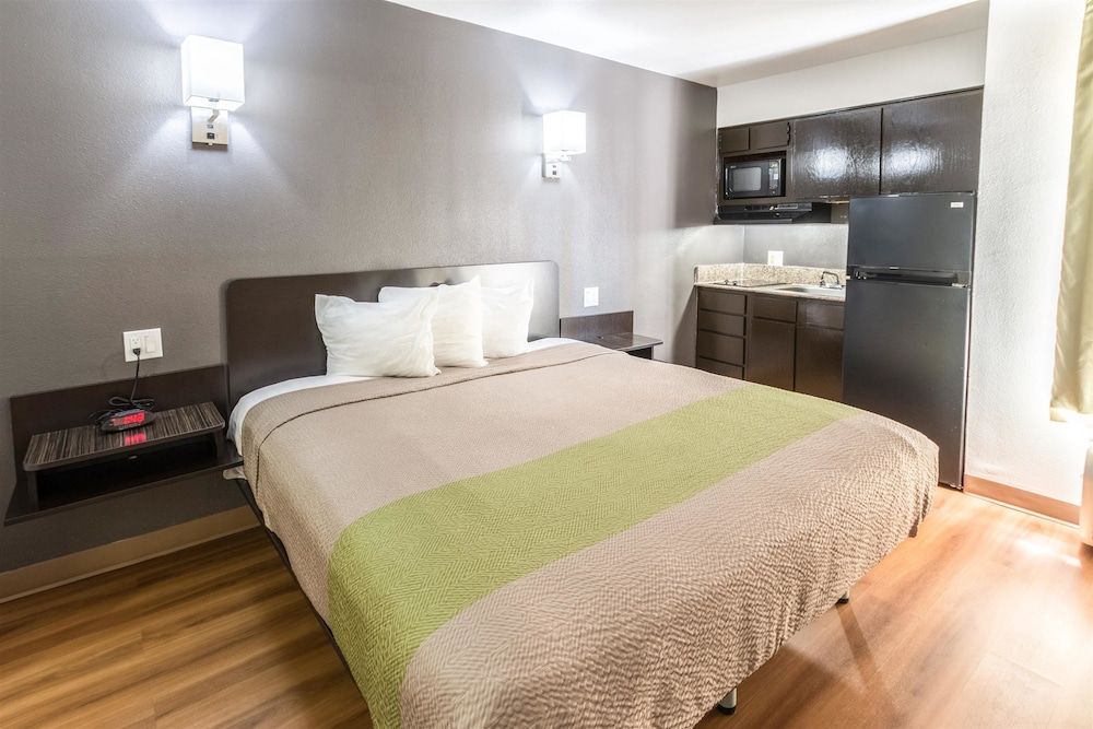 Studio 6 Arlington, TX 2 étoiles à Arlington