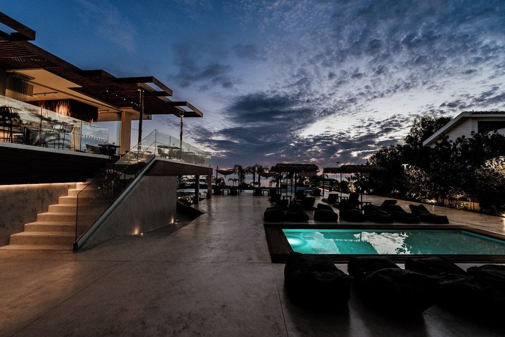 Cavo Zoe Seaside Hotel 4 estrelas em Protaras