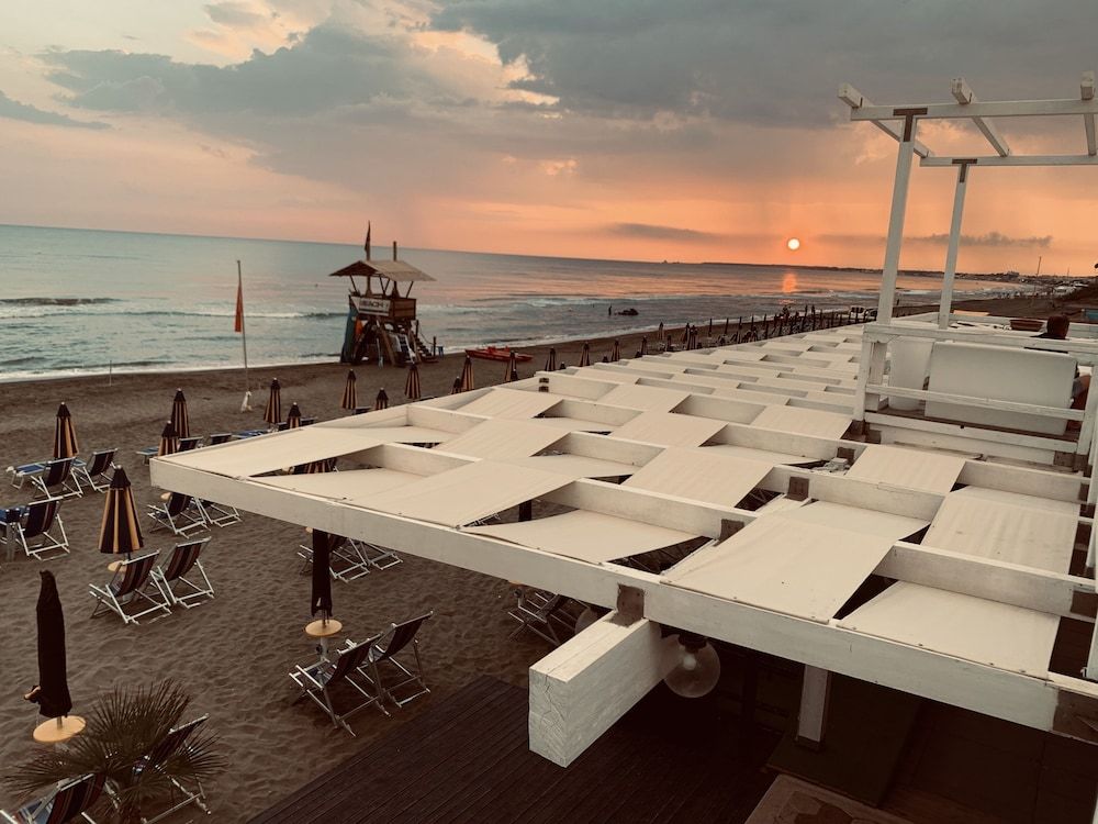 Hotel Tirreno 3 étoiles à Latina