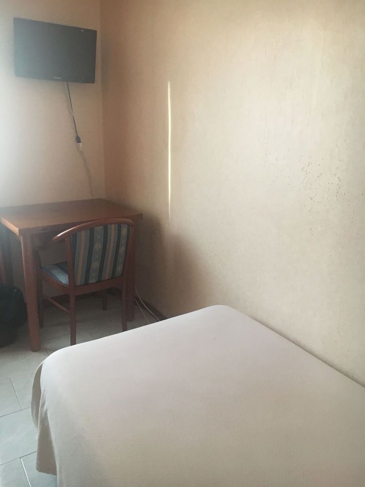 Hotel Astor Piacenza 2