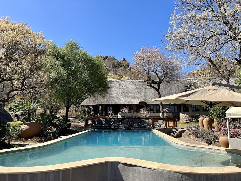 MILIMA Big 5 Safari Lodge 1