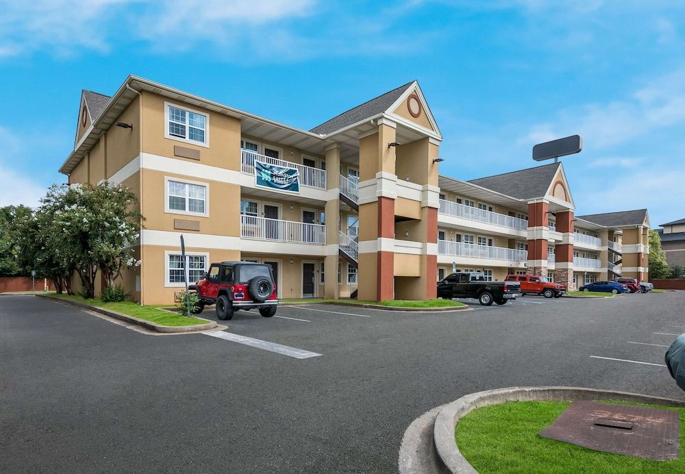 Mainstay Suites Knoxville - Cedar Bluff 2 estrelas em Knoxville
