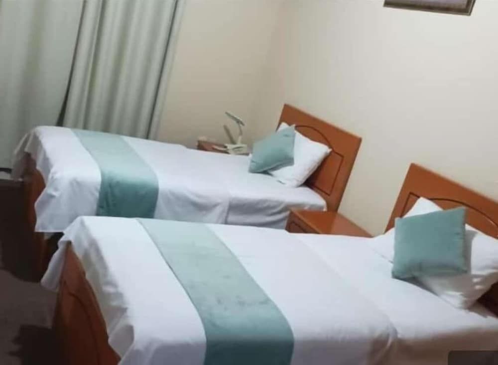 Al Jazeerah Hotel 2 estrellas en Sharjah