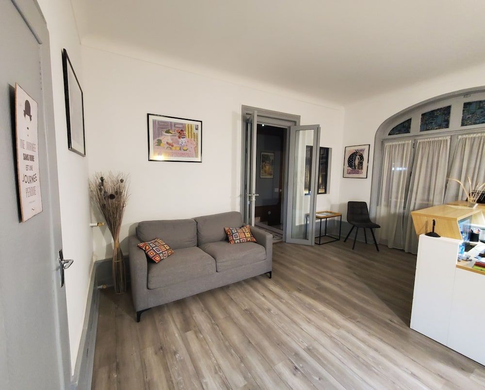 Logis Hôtel Belle Etoile Vichy 2 étoiles à Vichy