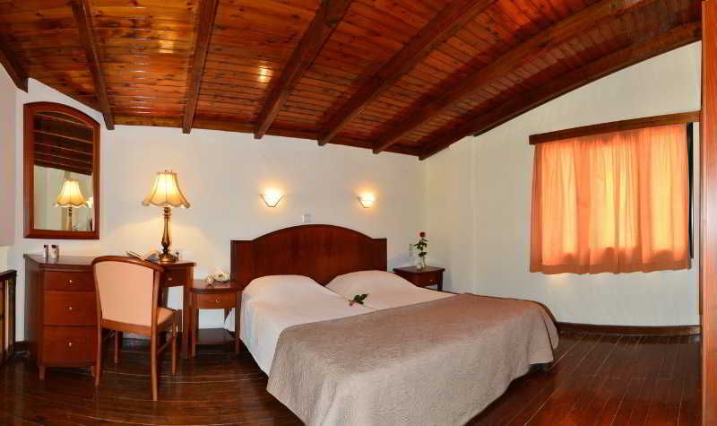 Antilia Apts 3 étoiles à Tavronítis